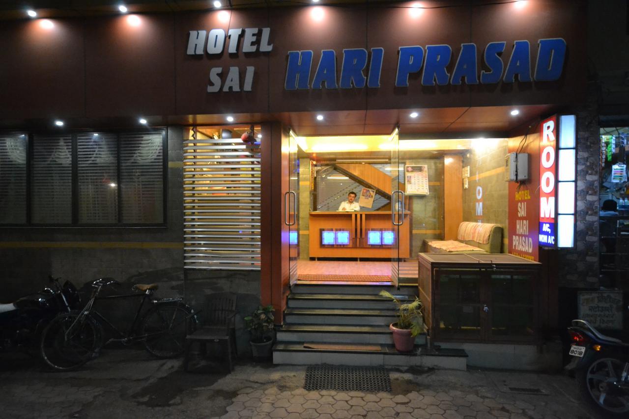 Hotel Sai Hari Prasad Shirdi Exterior photo